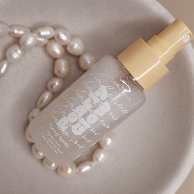 Pearly Glow Fixing Spray fra Makeup Mekka – bilde 5