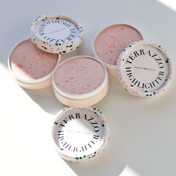 Terrazzo Highlighter fra Makeup Mekka – bilde 4