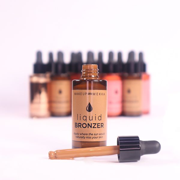 Liquid Bronzer fra Makeup Mekka – bilde 3