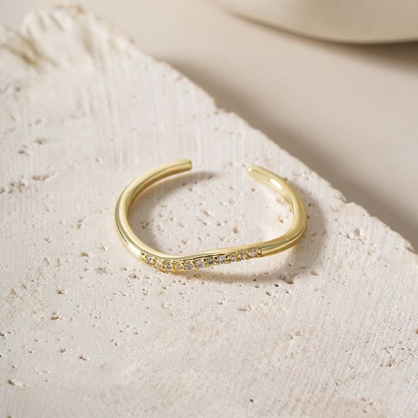 Gleam Wave Ring fra Makeup Mekka – bilde 2