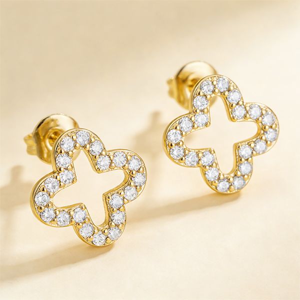 Lucky Me Stud Earrings fra Makeup Mekka – bilde 3