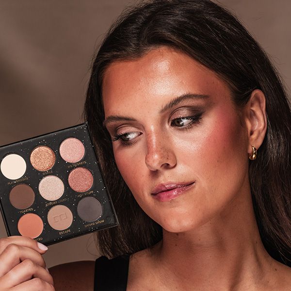 Night Dream Eyeshadow Palette fra Makeup Mekka – bilde 2