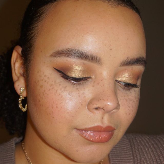 Fine Line Liquid Waterproof Eyeliner