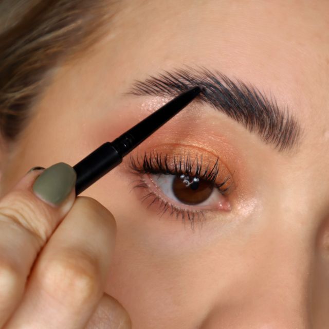 Brows on Fleek